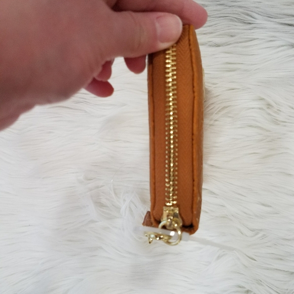 Nwot steve madden zipper wristlet wal… - Picture 4 of 11